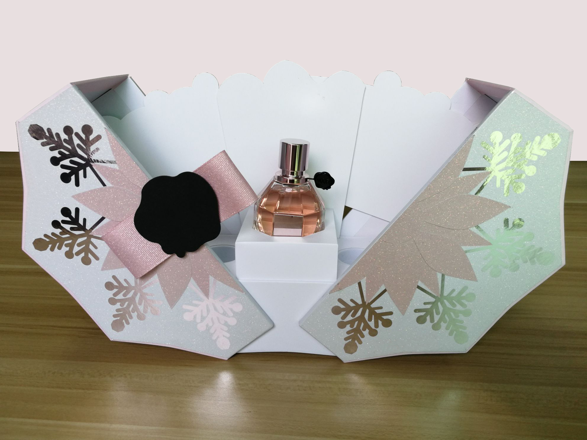 Octagonal design packaging high-end special edition perfume box ...